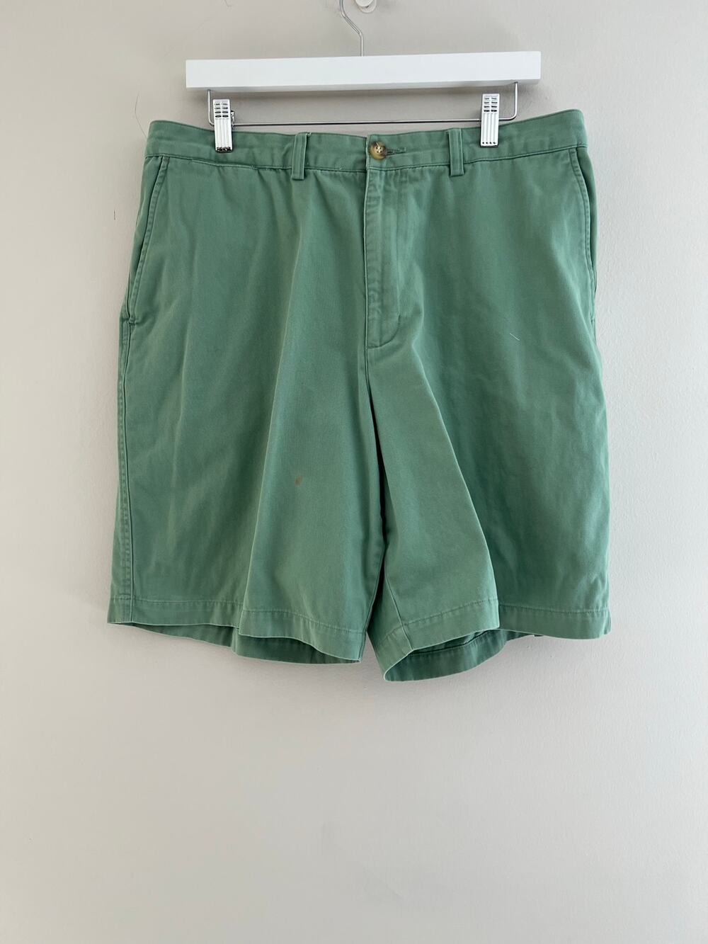 John Ashford Mint Green Cotton Chino Golf Shorts Flat Front Size 36 SG